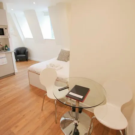 Street Appartement *