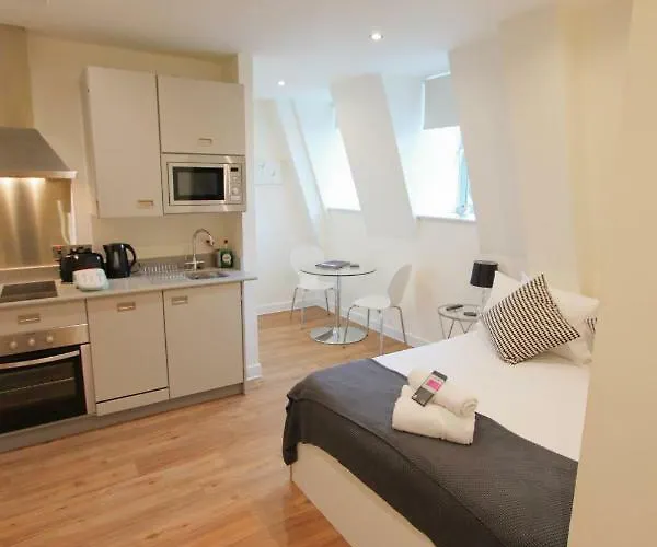 Street Бристоль